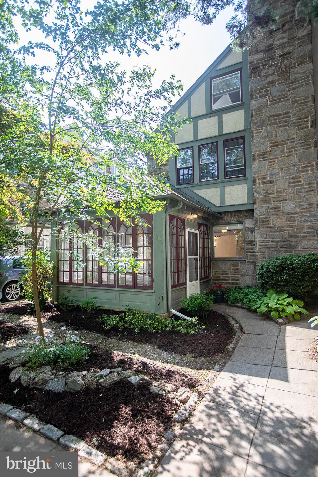 311 Wellesley Road Philadelphia, PA 19119 - Photo 31 of 32 Exterior with sunroom