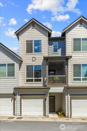 $585,000 | 312 164th Street Southwest, Unit D2, Lynnwood, WA 98037