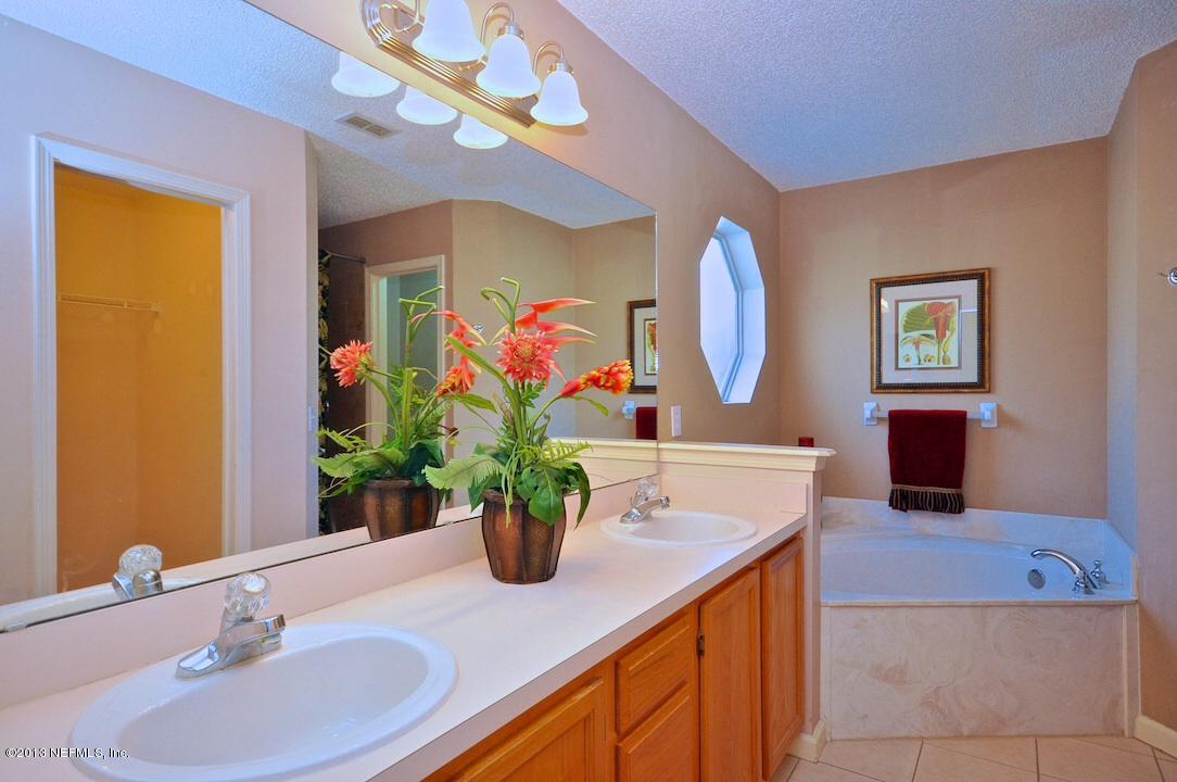 9684 Pritmore Road East Jacksonville, FL 32257 - Photo 16 of 30 Master Bath
