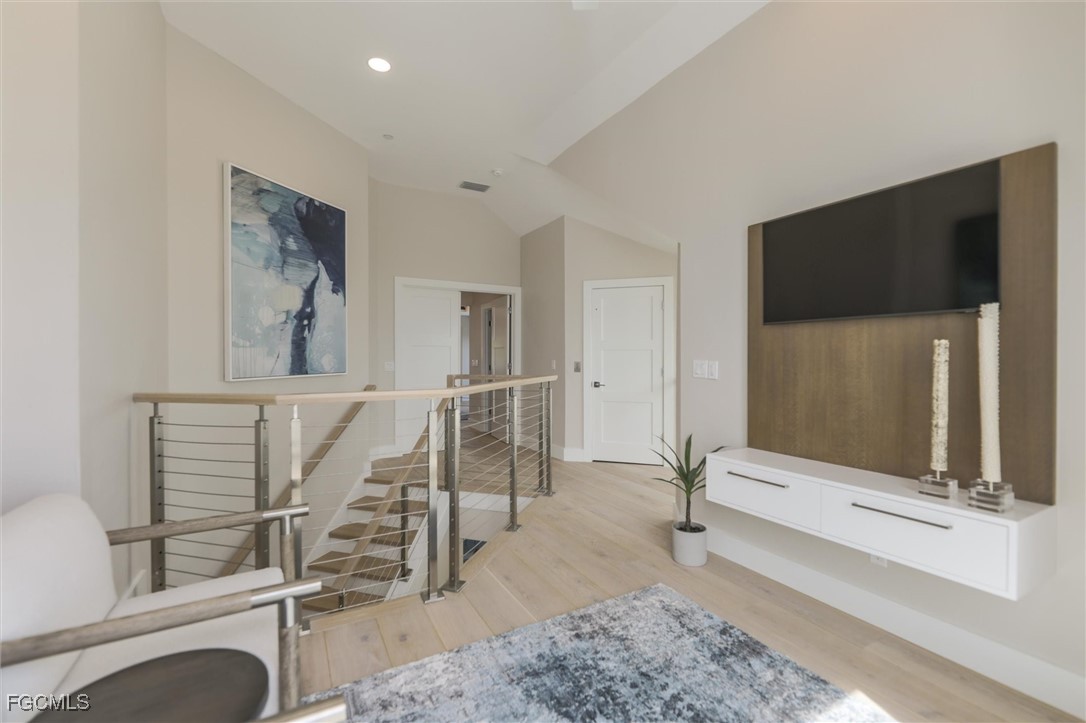 941 South Seas Plantation Road Captiva, FL 33924 - Photo 23 of 50 a view of an entryway with wooden floor