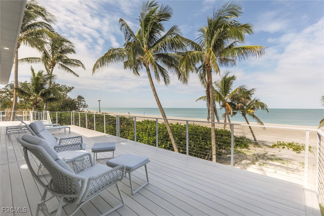 941 South Seas Plantation Road Captiva, FL 33924 - Photo 34 of 50 a view of a balcony with mountain view and lake view
