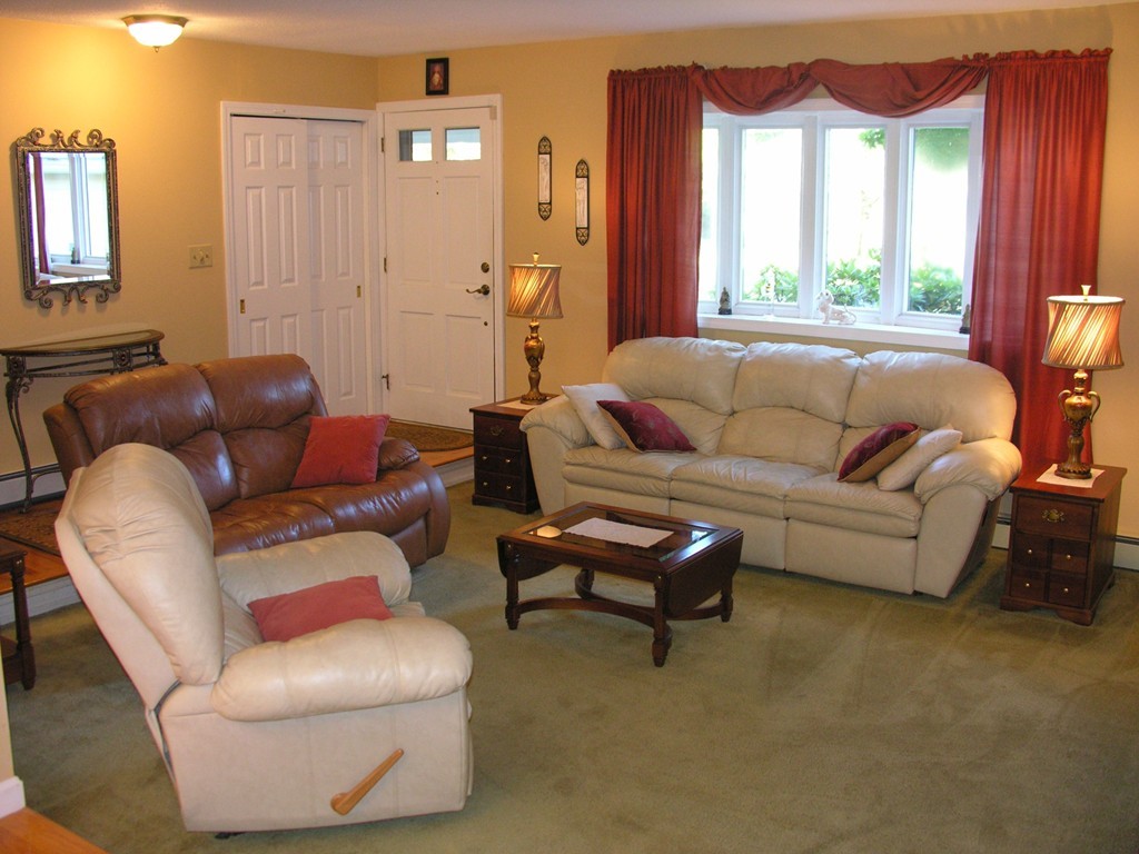 17 Ruthellen Road Holliston, MA 01746 - Photo 9 of 30 Gallery Image 9