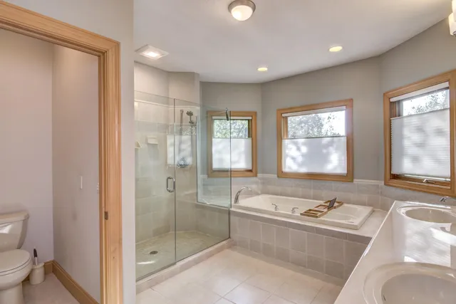 $779,900 | 5720 Wild Rose Lane, Eau Claire, WI 54701