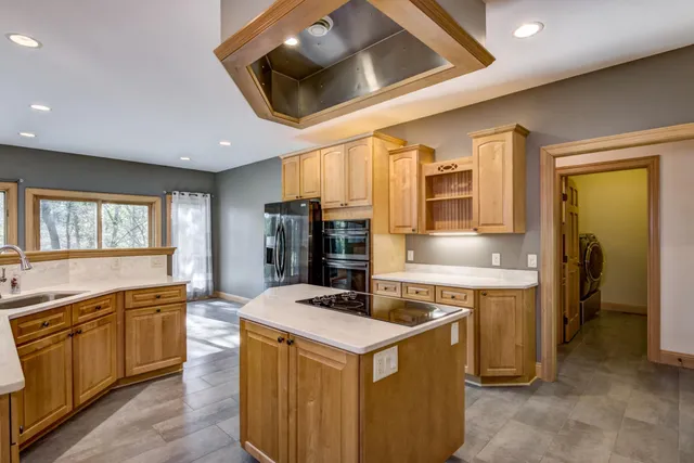 $779,900 | 5720 Wild Rose Lane, Eau Claire, WI 54701