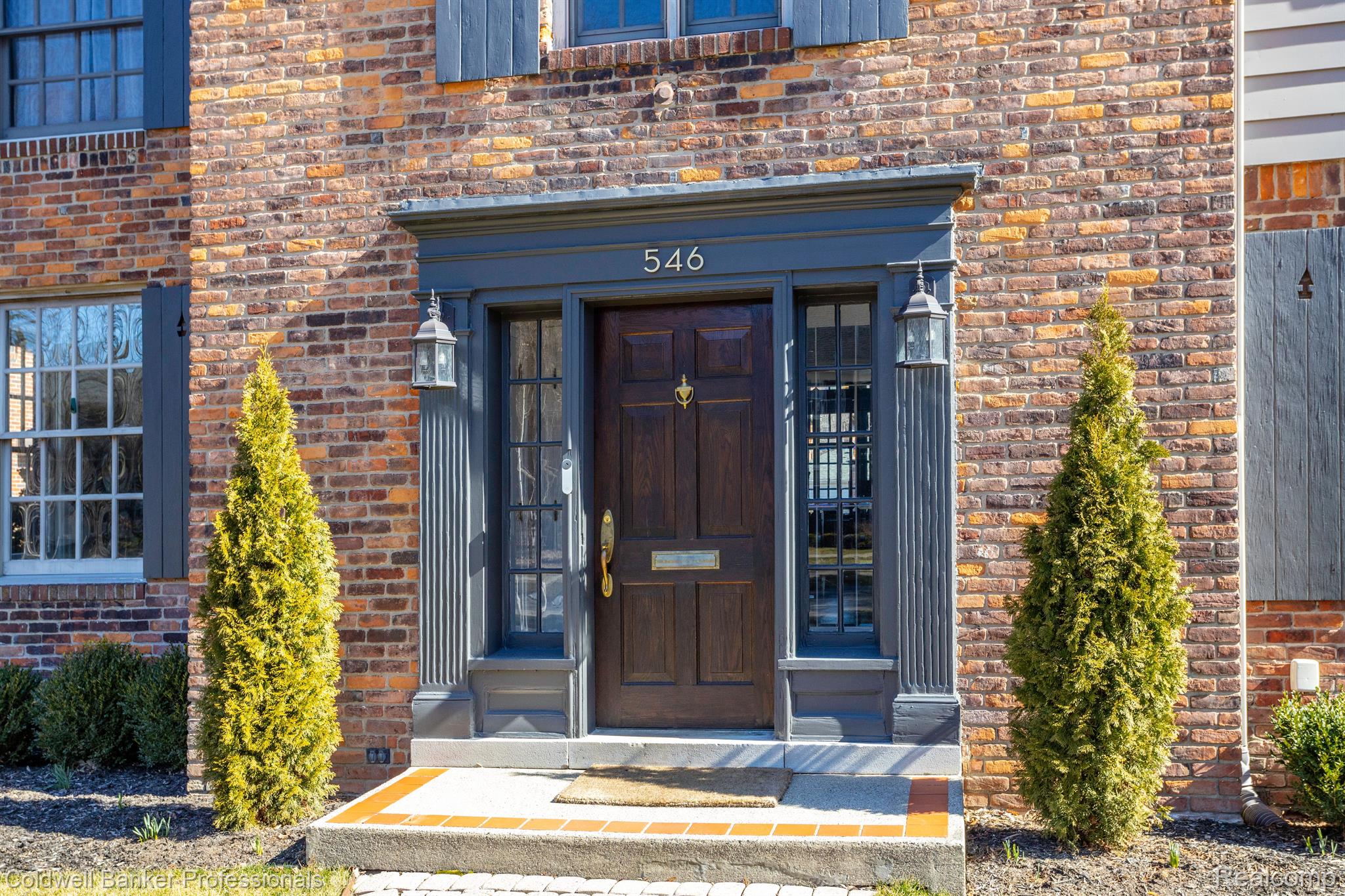 546 Lincoln Road Grosse Pointe, MI 48230 - Photo 2 of 40 Gallery Image 2