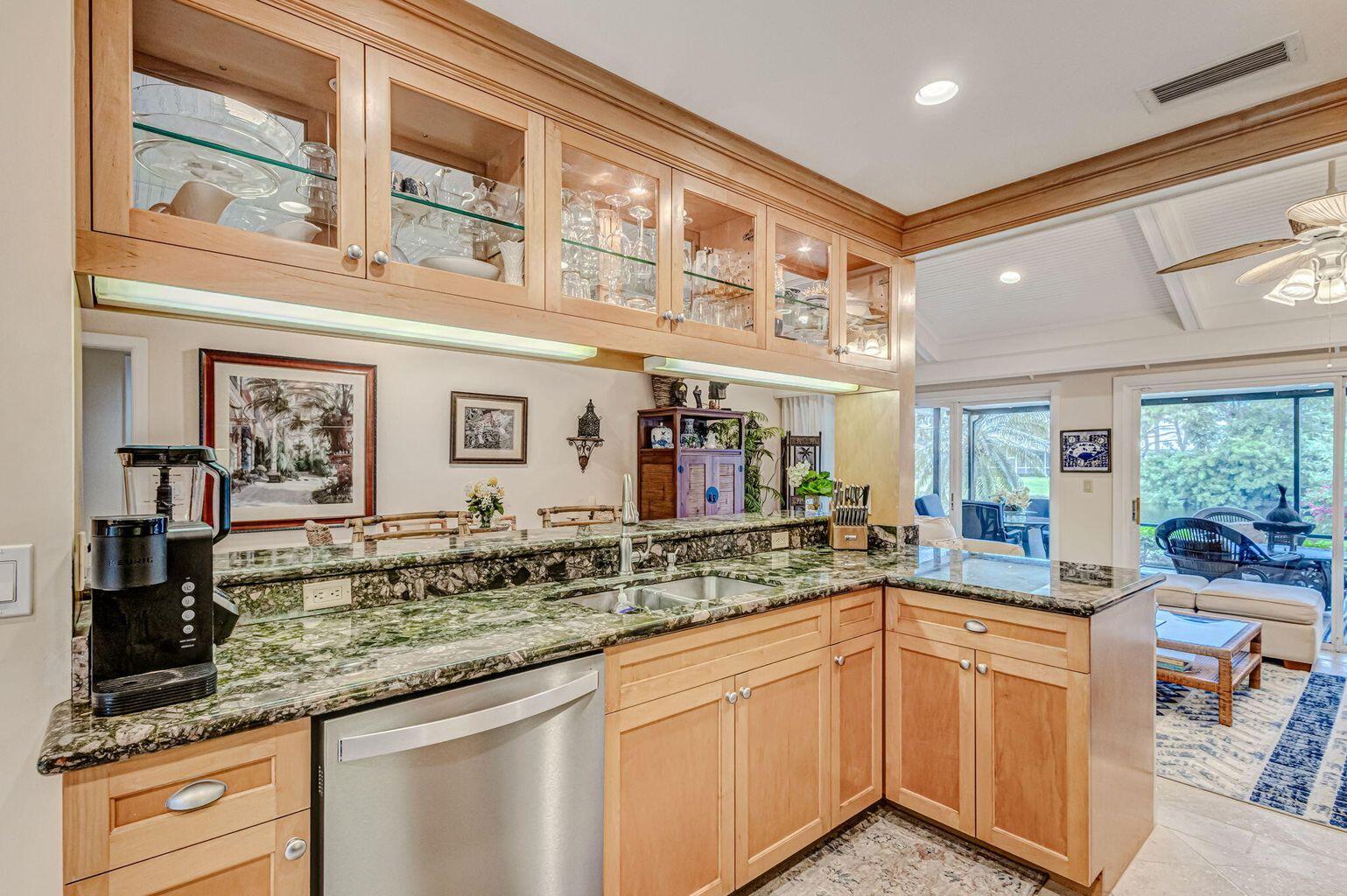 3667 Cape Pointe Circle Jupiter, FL 33477 - Photo 11 of 37 20240405145606189031000000-o