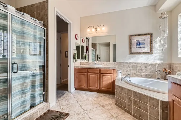 $689,000 | 2345 Gondi Castle Avenue, Henderson, NV 89044