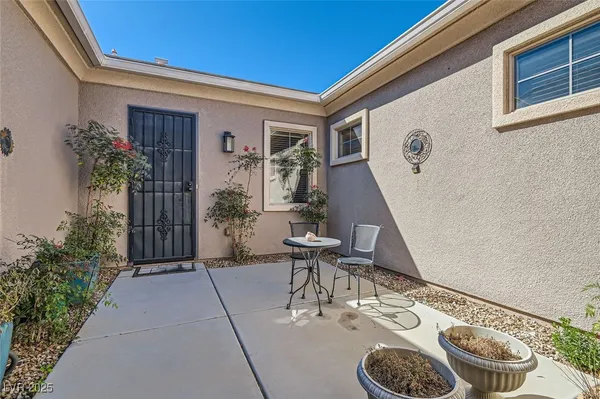 $689,000 | 2345 Gondi Castle Avenue, Henderson, NV 89044