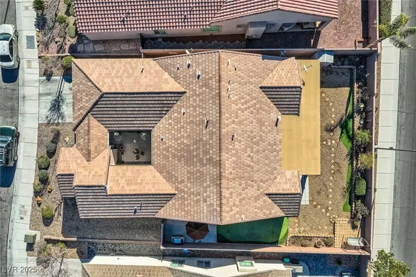 $689,000 | 2345 Gondi Castle Avenue, Henderson, NV 89044