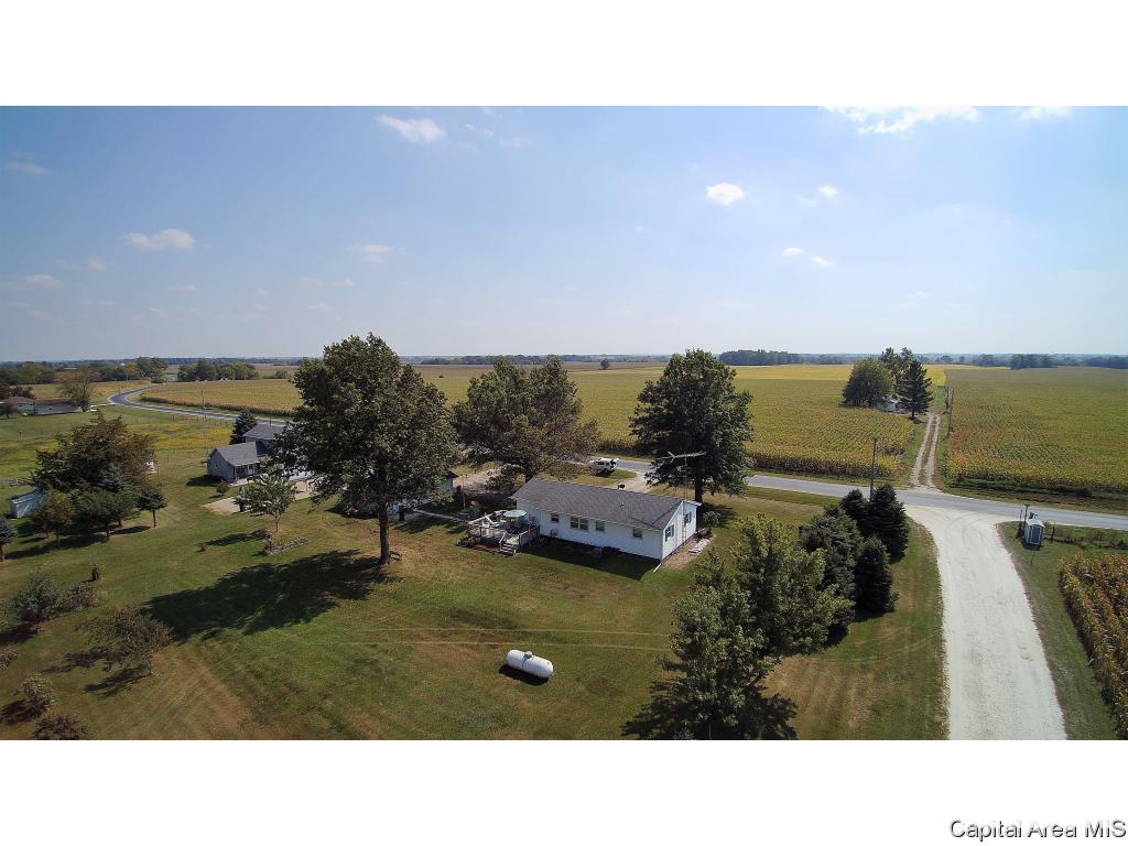 1558 Berwick Road Abingdon, IL 61410 - Photo 28 of 29