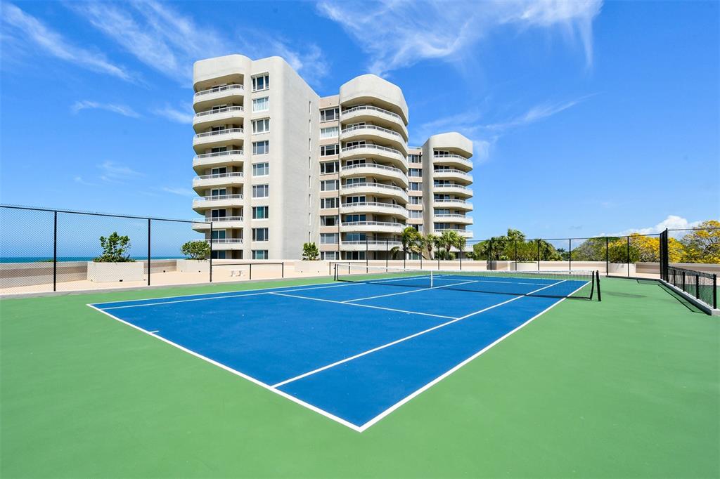 775 Longboat Club Road, Unit 808 Longboat Key, FL 34228 - Photo 38 of 41