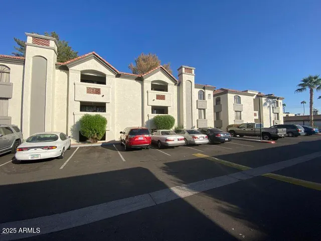 $234,500 | 1101 South Sycamore, Unit 207, Mesa, AZ 85202