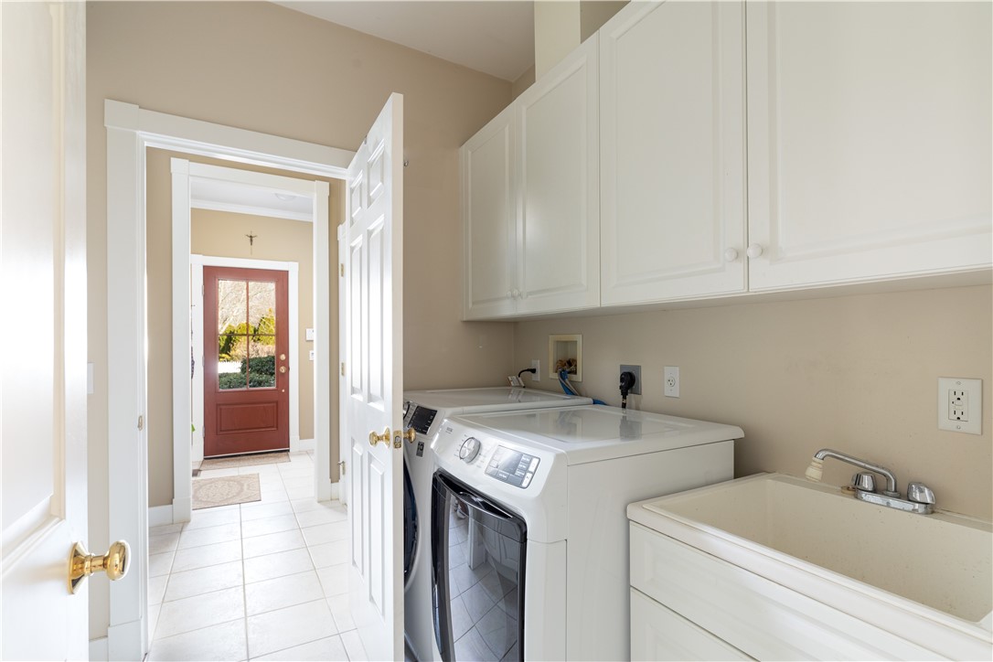 271 Wickford Point Road North Kingstown, RI 02852 - Photo 18 of 50