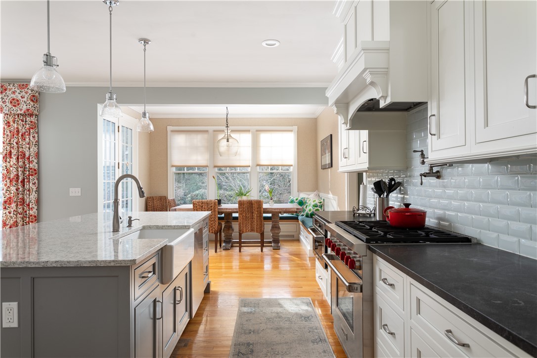 271 Wickford Point Road North Kingstown, RI 02852 - Photo 6 of 50