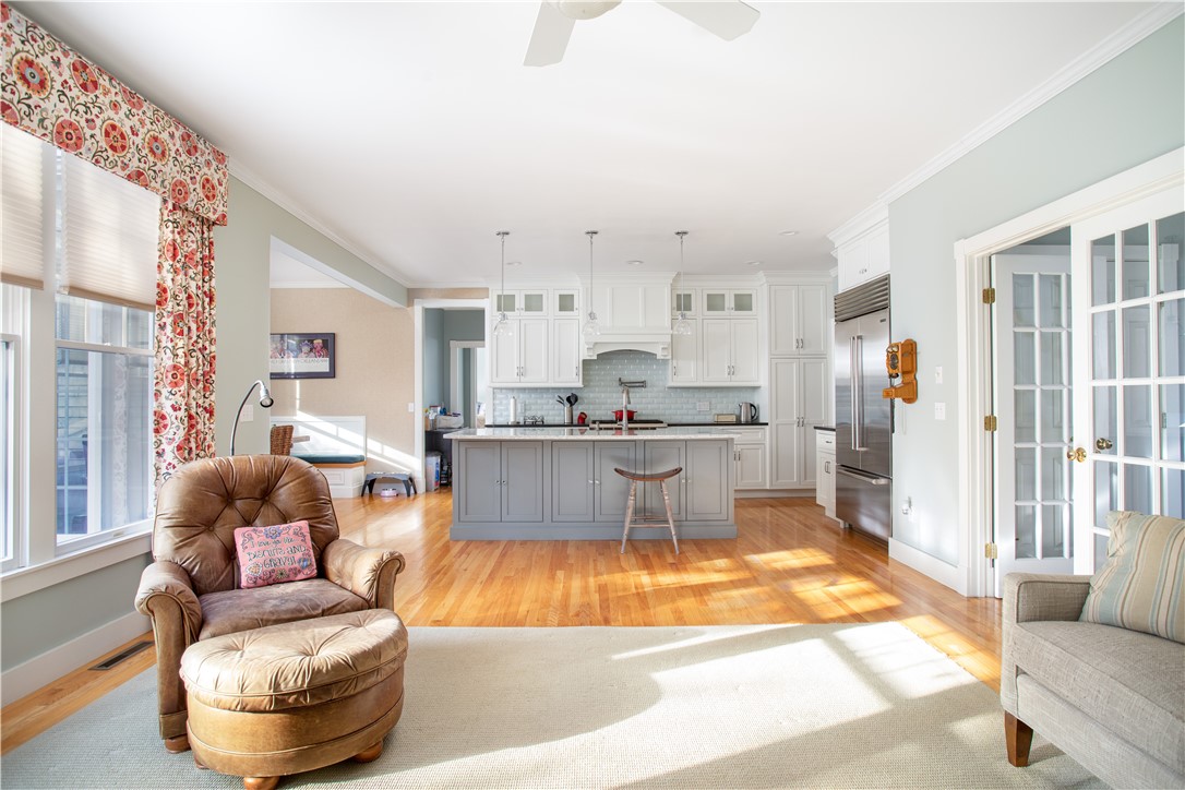 271 Wickford Point Road North Kingstown, RI 02852 - Photo 7 of 50