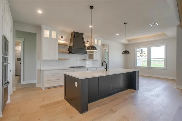 $730,990 | 230 Everly Way, Venus, TX 76084