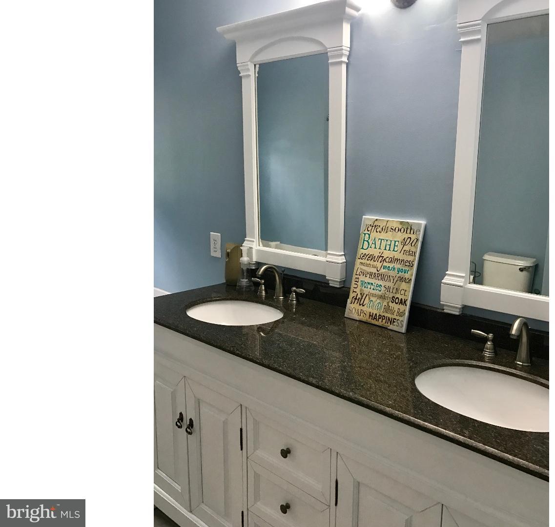 19 Lexington Park Road Sicklerville, NJ 08081 - Photo 19 of 23 Bathroom