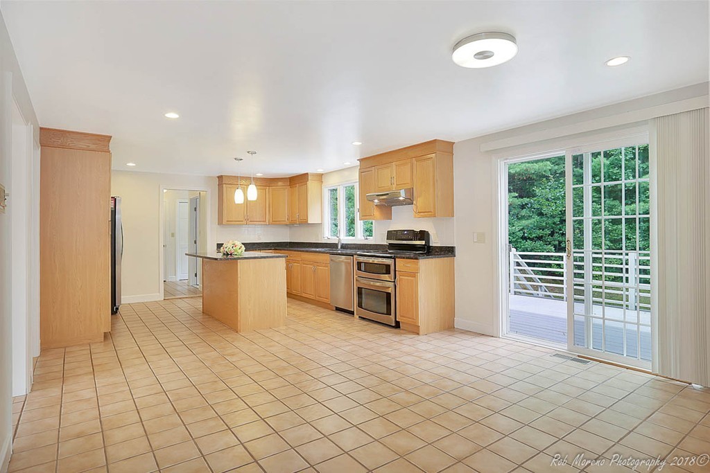105 Bellevue Road Andover, MA 01810 - Photo 5 of 29