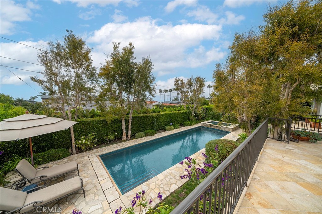 2121 Chelsea Road Palos Verdes Estates, CA 90274 - Photo 16 of 57