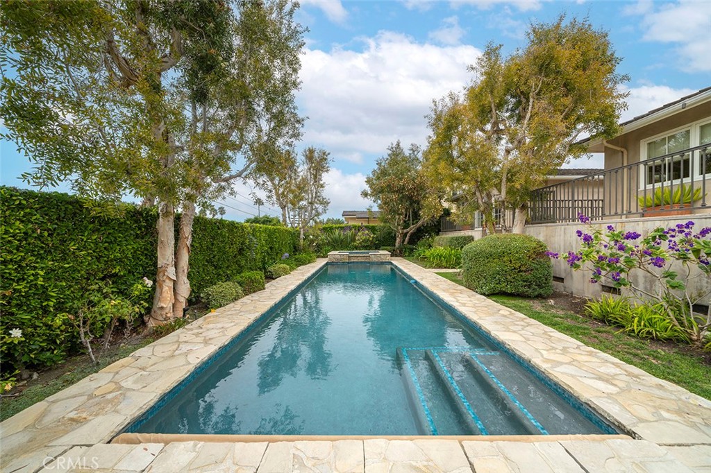 2121 Chelsea Road Palos Verdes Estates, CA 90274 - Photo 17 of 57