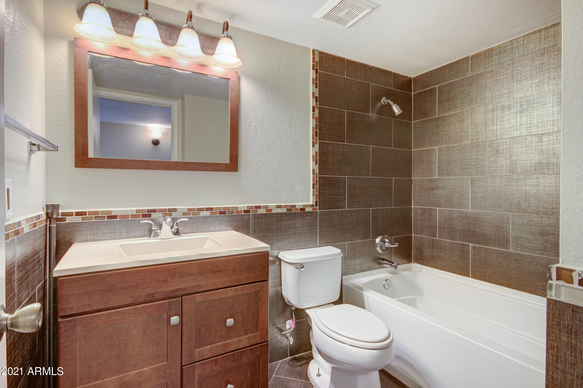 151 East Broadway Road, Unit 302 Tempe, AZ 85282 - Photo 16 of 23 151 E Broadway Rd #302-19
