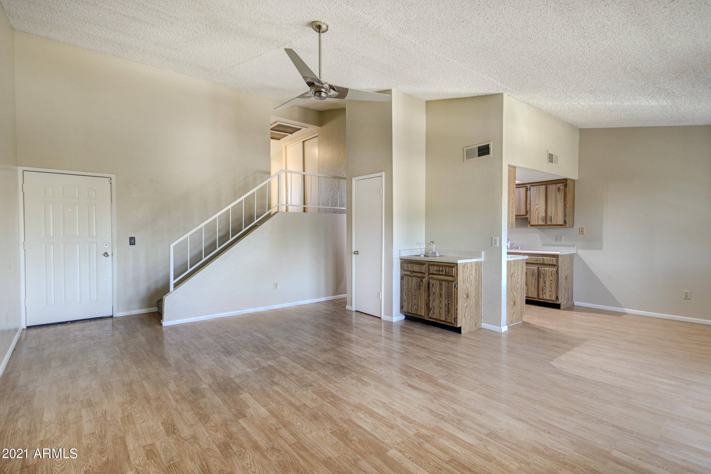 151 E Broadway Rd #302-4
