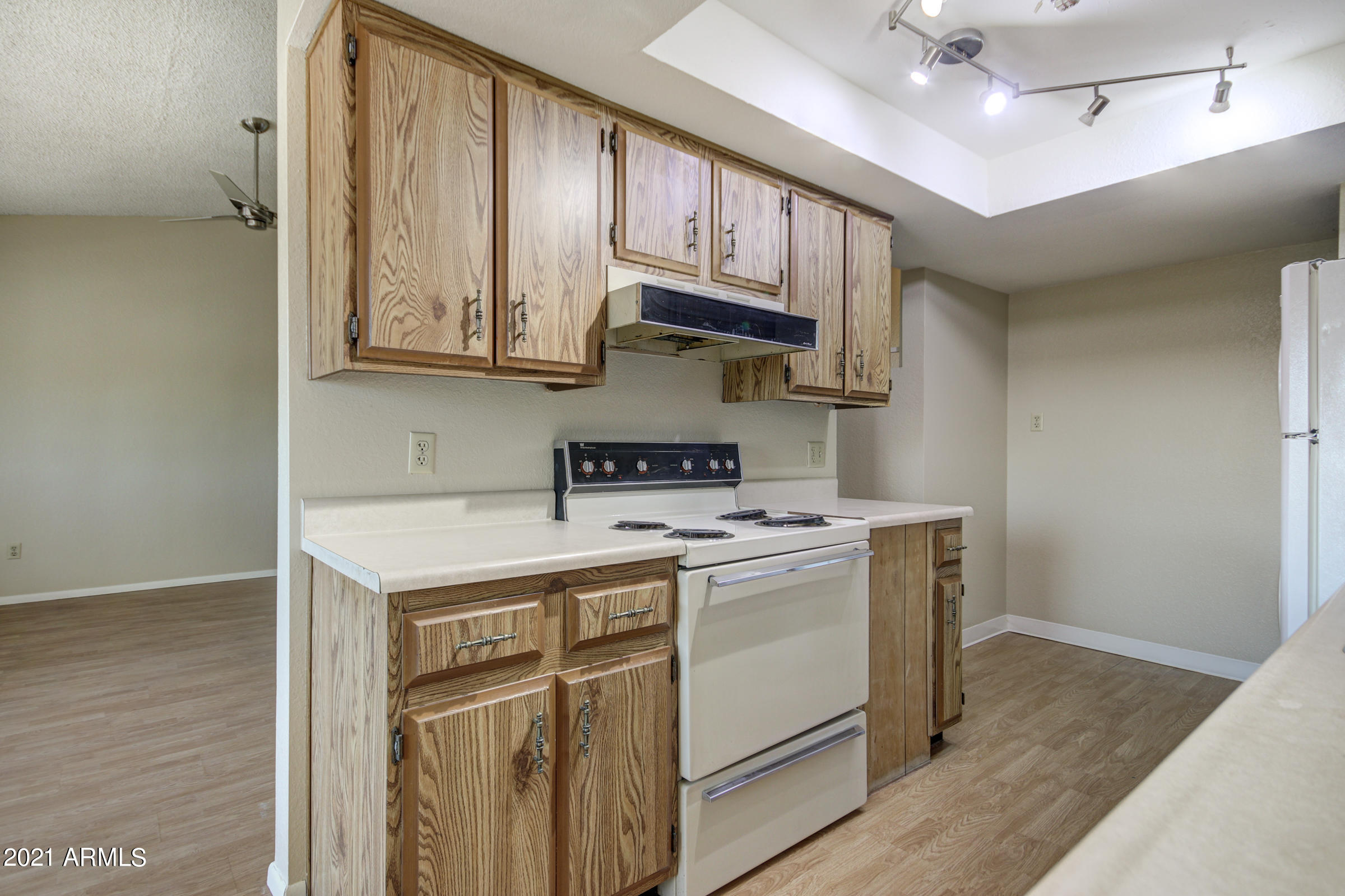 151 East Broadway Road, Unit 302 Tempe, AZ 85282 - Photo 9 of 23 151 E Broadway Rd #302-9