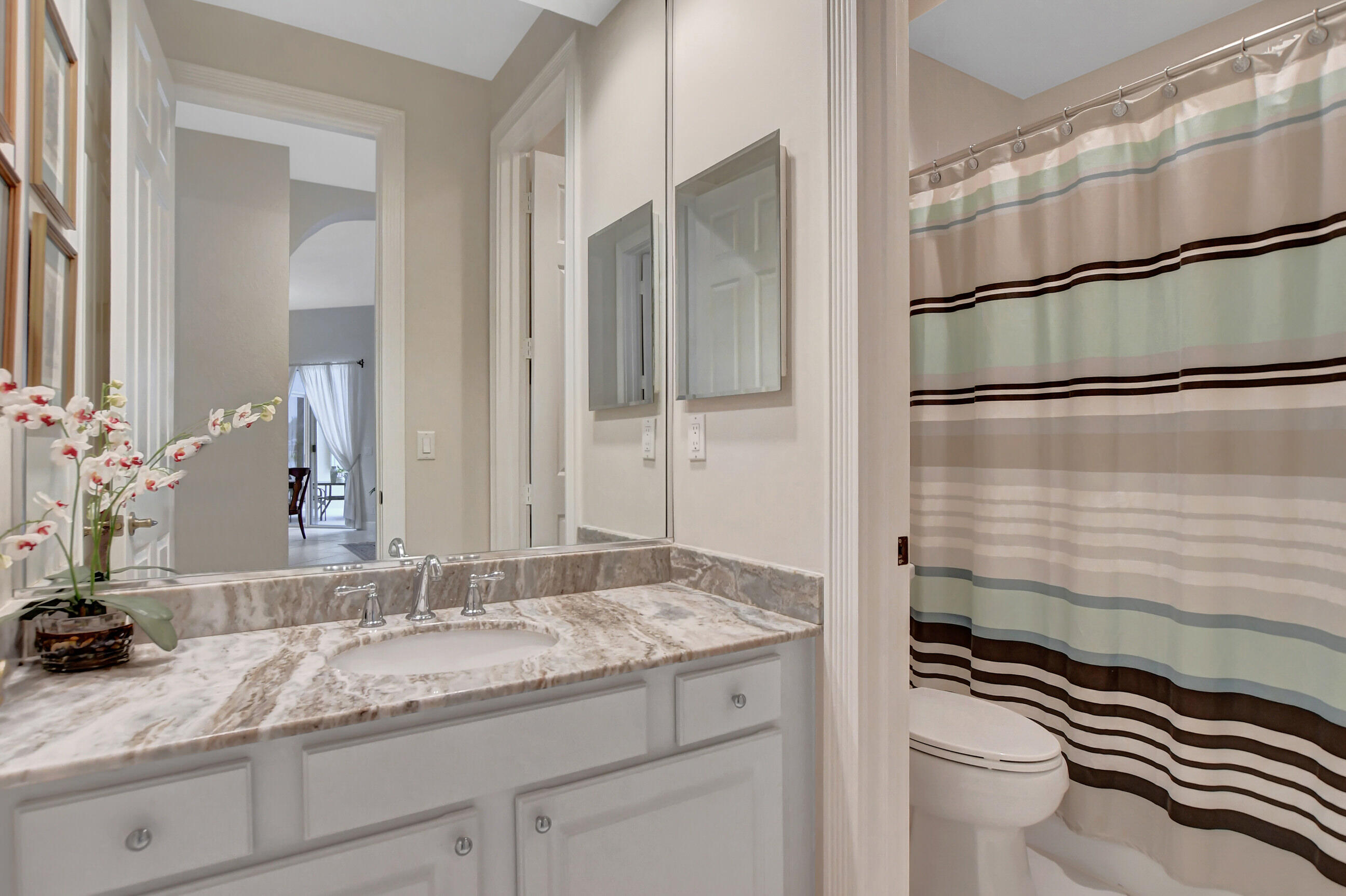 21281 Rock Ridge Drive Boca Raton, FL 33428 - Photo 27 of 52 Guest Bath