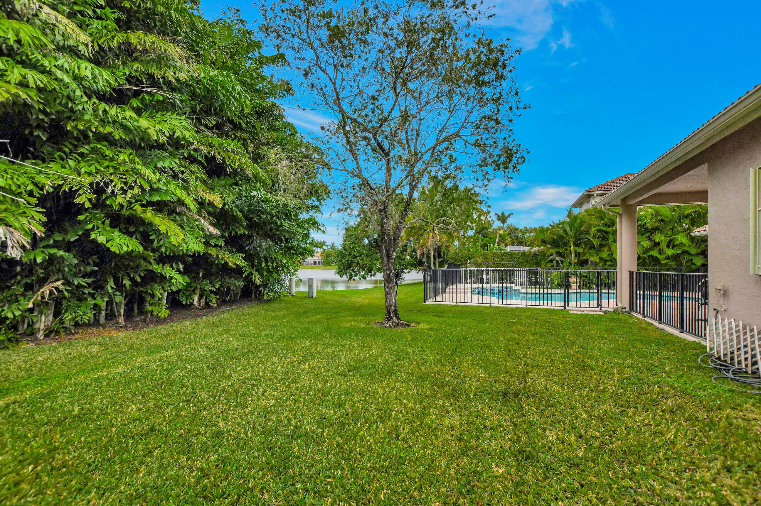 21281 Rock Ridge Drive Boca Raton, FL 33428 - Photo 33 of 52 Yard