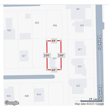 433 Rhode Island Street Houston, TX 77029 - Photo 5 of 6 a picture of a bathroom with a sink