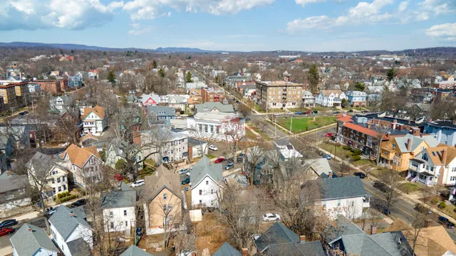 $499,000 | 58 Derby Avenue, New Haven, CT 06511