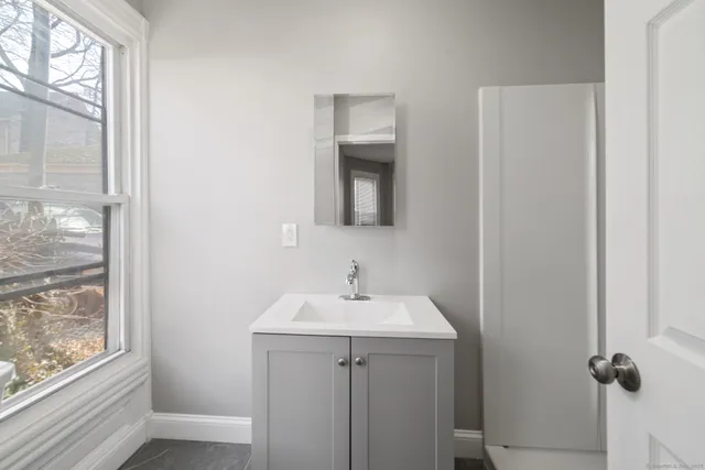 $499,000 | 58 Derby Avenue, New Haven, CT 06511