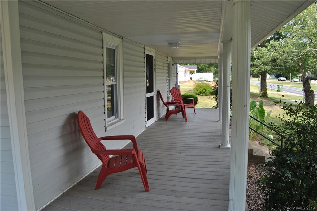 137 Alexis Lucia Road Alexis, NC 28006 - Photo 4 of 26 Gallery Image 4