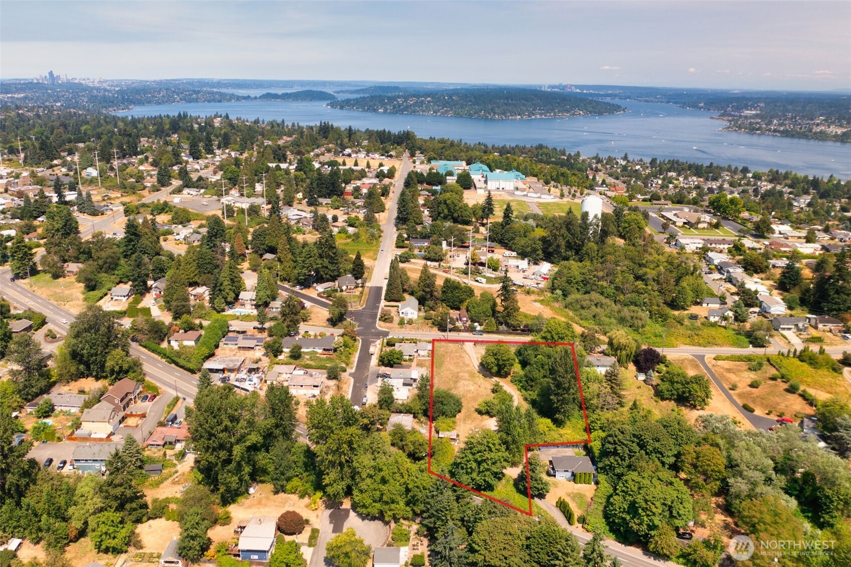 8011 South 128th Street Seattle, WA 98178 - Photo 11 of 15