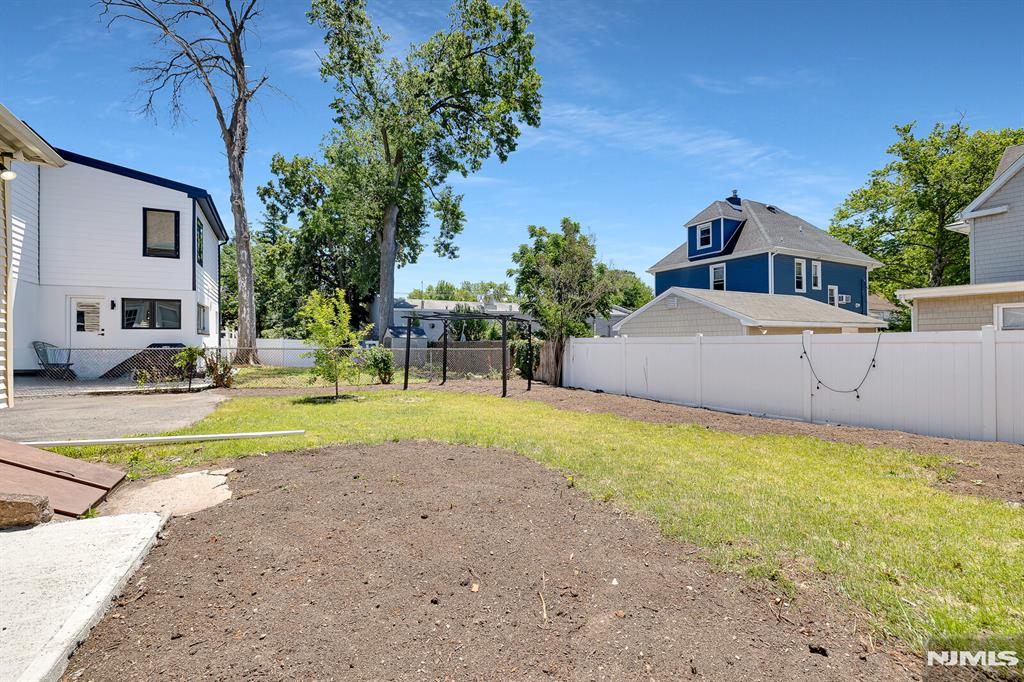 25 Riverview Avenue Rutherford, NJ 07070 - Photo 49 of 50