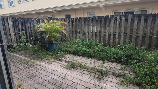 $2,800 | 12874 Southwest 132nd Terrace, Unit 12874, Miami, FL 33186