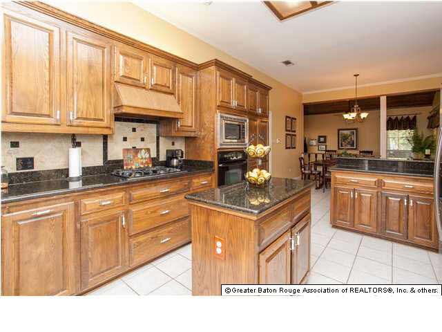 3554 Harris Drive Baton Rouge, LA 70816 - Photo 4 of 24 Gallery Image 4