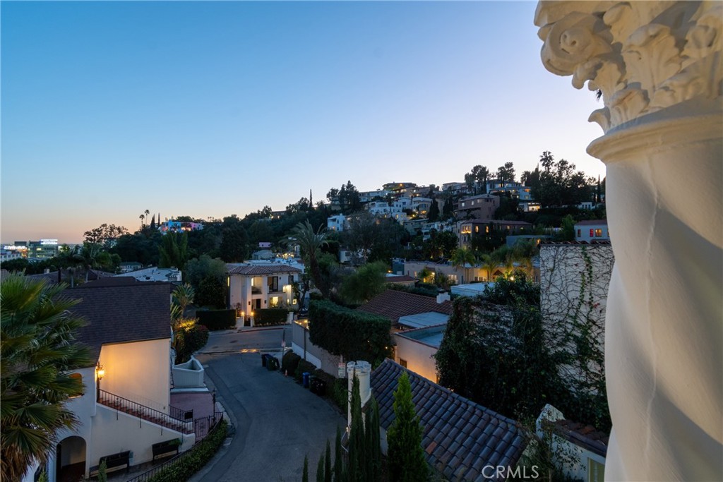 2111 Rockledge Road Los Angeles, CA 90068 - Photo 58 of 75 Gallery Image 58