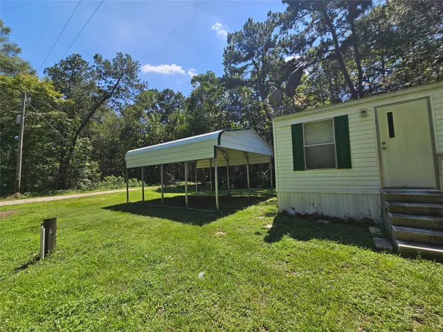 $950 | 1324 South Walker Road, Conroe, TX 77306