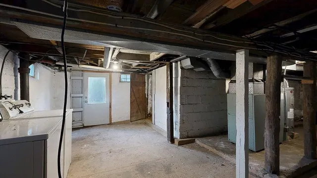 a view of empty room