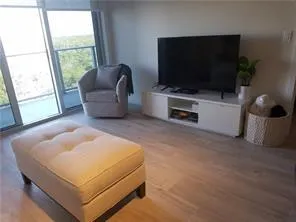 $3,900 | 16385 Biscayne Boulevard, Unit 1018, North Miami Beach, FL 33160