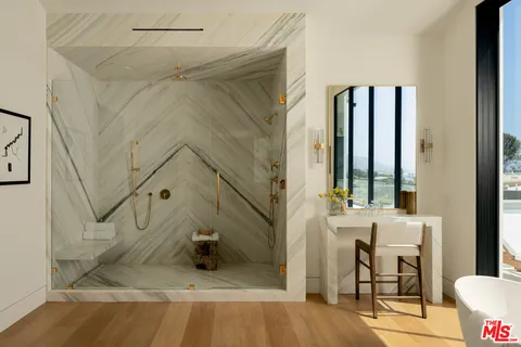 $19,555,000 | 5819 Filaree Heights Road, Malibu, CA 90265