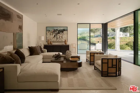 $19,555,000 | 5819 Filaree Heights Road, Malibu, CA 90265