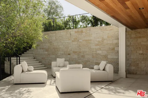 $19,555,000 | 5819 Filaree Heights Road, Malibu, CA 90265