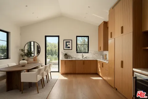 $19,555,000 | 5819 Filaree Heights Road, Malibu, CA 90265