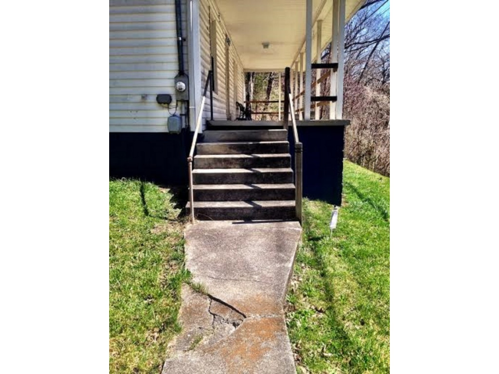 16227 Bull Run Road St. Paul, VA 24283 - Photo 25 of 27 Photo 25