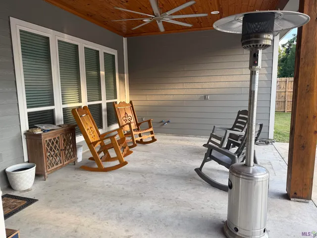 $590,000 | 20260 Sallie Drive, Plaquemine, LA 70764