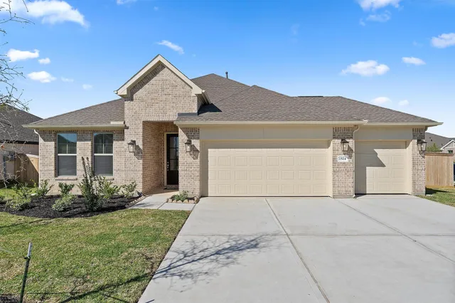 $412,000 | 1524 Apache Heights Drive, Dayton, TX 77535