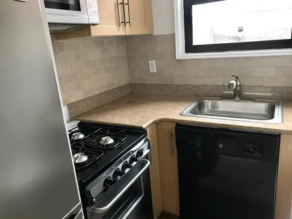 $4,095 | 141 East 33rd Street, Unit 8H | Kips Bay