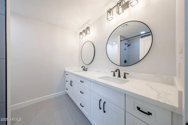 $2,995 | 11202 North 43rd Drive, Glendale, AZ 85304